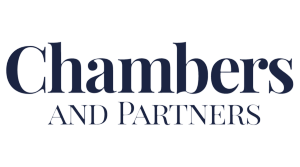Logo Chambers and Partners em azul no fundo branco