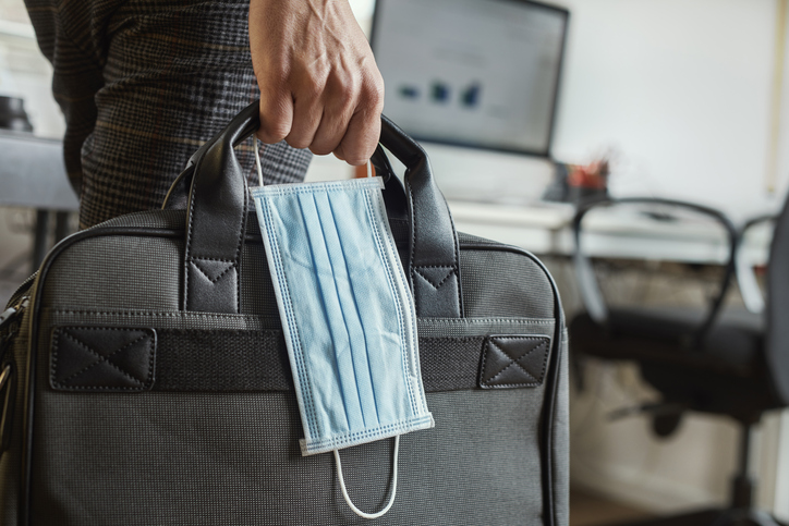 Como gerenciar a retomada de atividade presencial no ambiente de trabalho